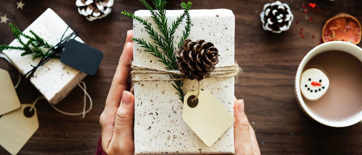 7 Foodie Christmas Gift Ideas (great for Wine Lovers too!)